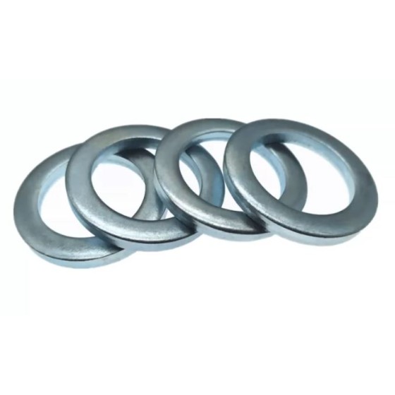 Small outer diameter flat washer