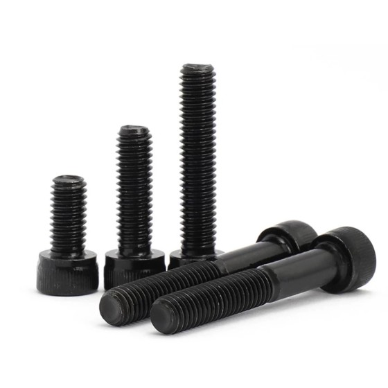 Fine thread socket head bolt